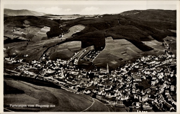 Ak Furtwangen im Schwarzwald, Fliegeraufnahme