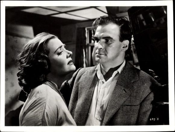 Ak-acteurs Rene Ray en Stanley Baker, film vier valt in het niet