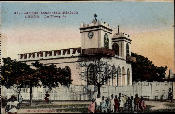 Postcard Dakar Senegal, view of the mosque, passers-by