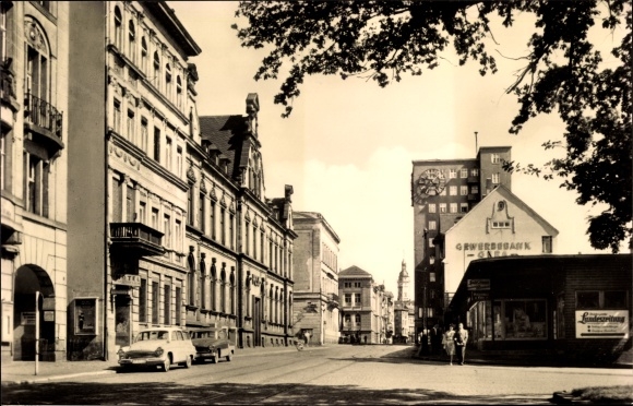 Ak Gera in Thüringen, postkantoor, hoogbouw, Straße des 7. Oktober, Sachsenring Trabant