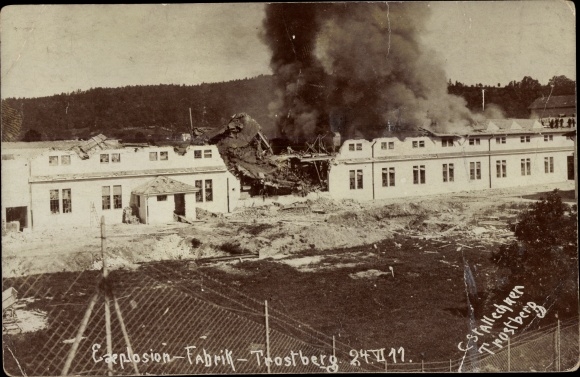 Photo Postcard Trostberg in Upper Bavaria, explosion of the factory in 1911