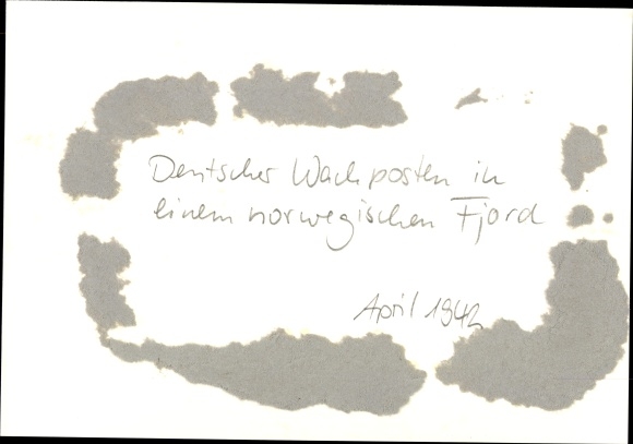 Photo Hoffmann, German sentinel in a Norwegian fjord, April 1942, II. WW