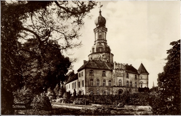 Postcard Jever in Oldenburg Friesland, castle architecture, black and white photography
