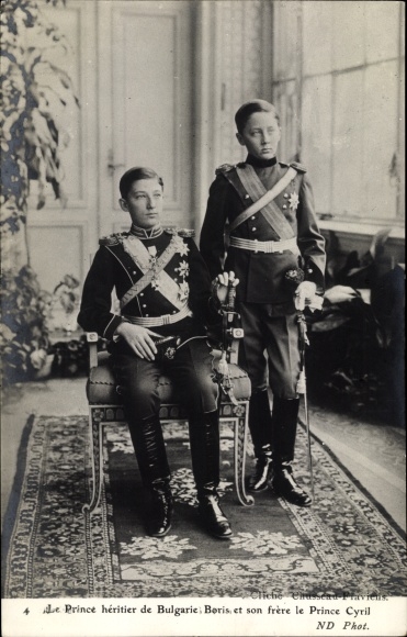 Postcard heir to the throne Prince Ferdinand and Prince Cyrill of Bulgaria