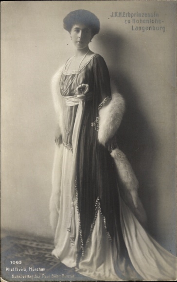 Ak Erbprinzessin zu Hohenlohe Langenburg, Alexandra von Sachsen Coburg Gotha