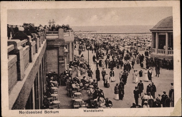 Postcard North Sea resort Borkum in East Frisia, North Sea resort walkway, crowd, beach chairs, arcade