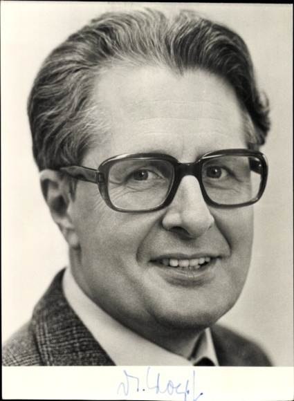 Postcard politician Hans Jochen Vogel, Mayor of Berlin, SPD, portrait, autograph