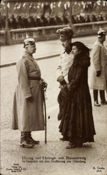 Ak Herzog Ernst August von Braunschweig, Victoria Luise von Preußen, Großherzog von Oldenburg