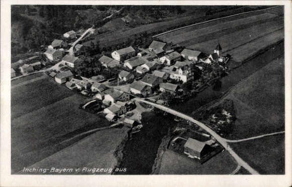 Ak Inching Walting in Oberbayern, Luftaufnahme von  Bayern, Häuser, Landschaft