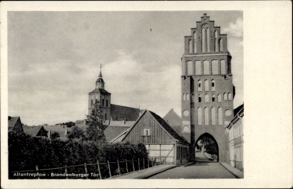 Ak Altentreptow in Mecklenburg, Vorpommern, Brandenburger Tor
