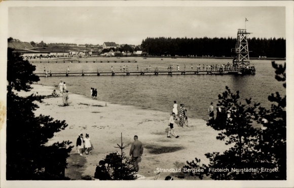 Ak Neustädtel Schneeberg im Erzgebirge, Strandbad Bergsee, Filzteich