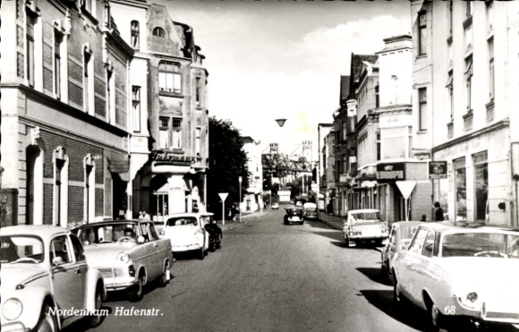 Postcard Nordenham Weser, cars in Hafenstraße