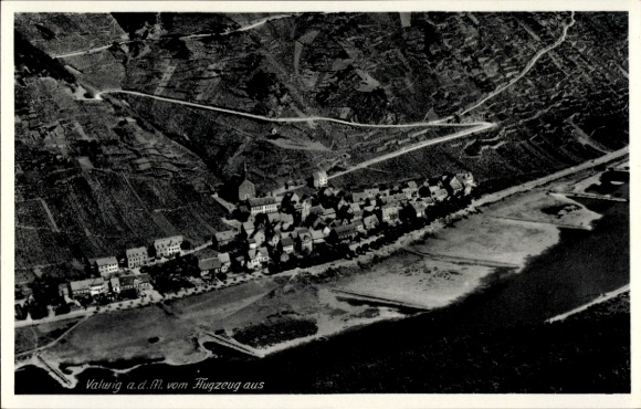 Postcard Valwig on the Moselle, aerial view of the Moselle, row of houses, wine-growing regions, sights