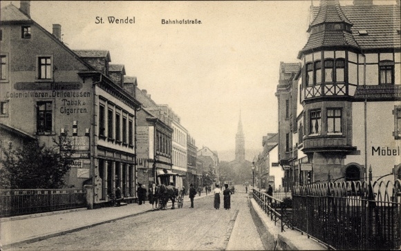 PC St. Wendel in Saarland, Bahnhofstrasse, grocery store, church