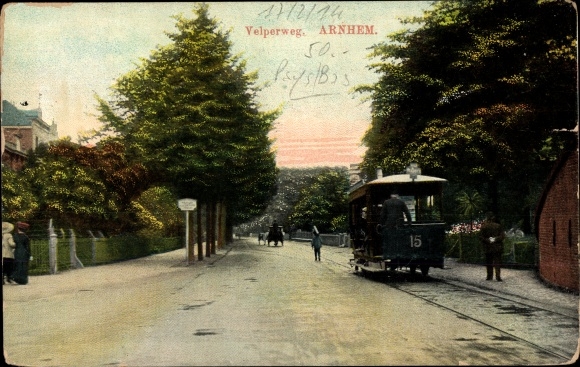 Postcard Arnhem Gelderland Netherlands, Velperweg, tram 15