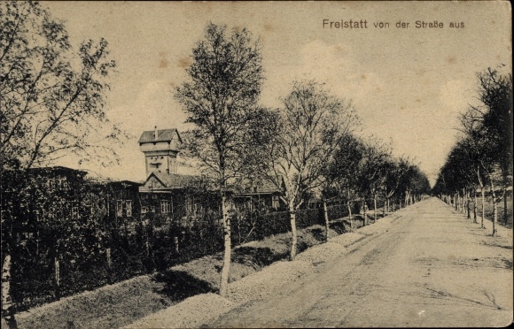 Postcard Freistatt in Lower Saxony, avenue, houses
