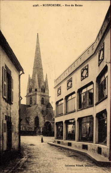 PC Rosporden Finistère, church tower, street with houses, architecture, black and white