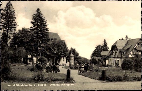 Ak Oberbärenburg Altenberg im Erzgebirge, Omnibus-Halteplatz
