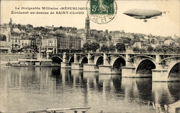 Ak Saint Cloud Hauts de Seine, Dirigeable Militaire Republique, Luftschiff