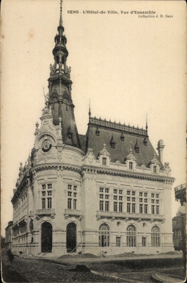 KP Sens Yonne, L'Hôtel-de-Ville