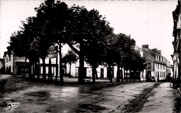 KP Lesneven Finistère, Place Foch, Rue de Jerusalem