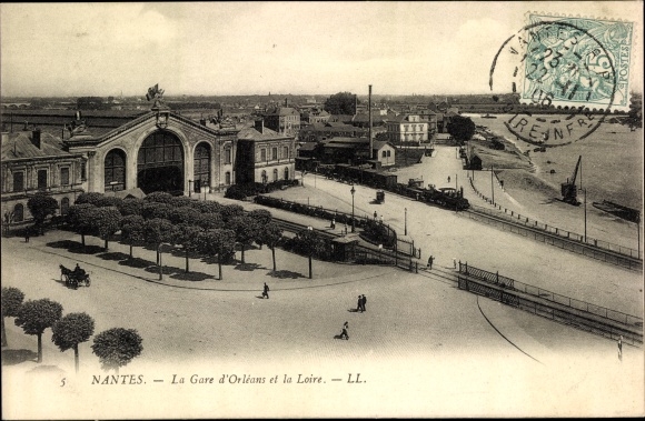 Ak Nantes Loire Atlantique, La Gare d'Orleans et la Loire