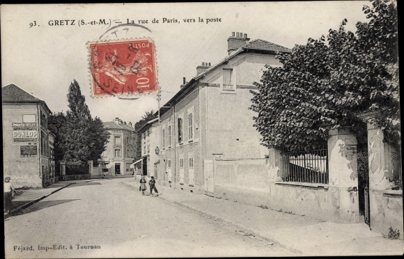 KP Gretz Seine et Marne, La rue de Paris, vers la poste