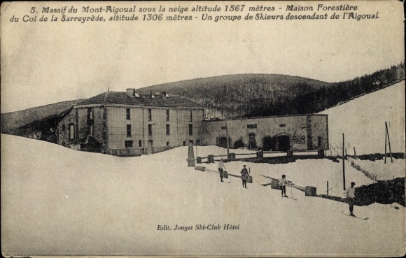 Postcard Massif du Mont-Aigoual Gard, Maison Forestiere du Col de la Sarreyrede, skiers