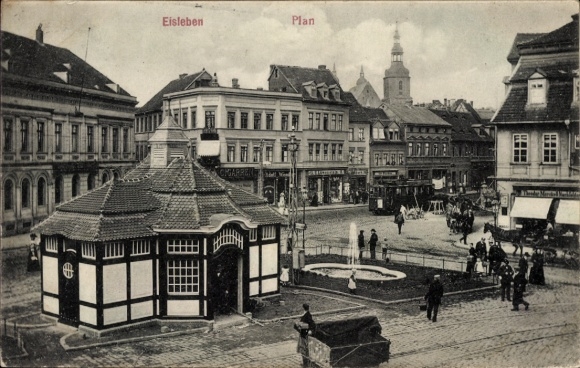 Postcard Lutherstadt Eisleben, market square, fountain, r building, city view, clouds