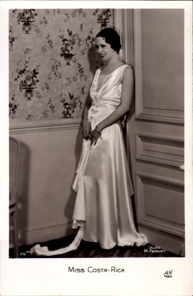 Photo Postcard Miss Costa Rica, portrait in dress
