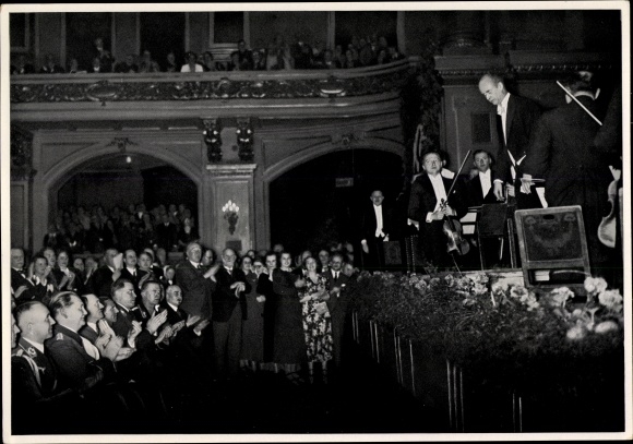 Sammelbild Adolf Hitler, Philharmonie Berlin, Wilhelm Furtwängler, Sammelwerk Nr. 15 Bild 96