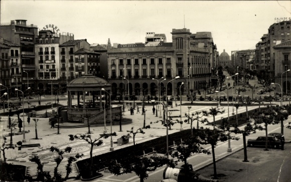 Postcard Pamplona Navarra, view of the castle square