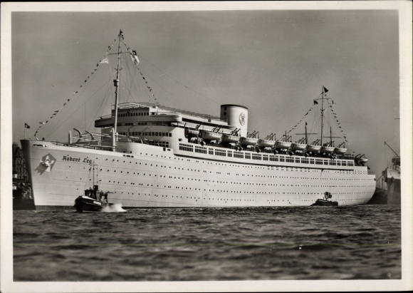 Postcard KDF Dampfer Robert Ley