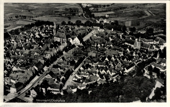 Ak Neumarkt in der Oberpfalz, Fliegeraufnahme