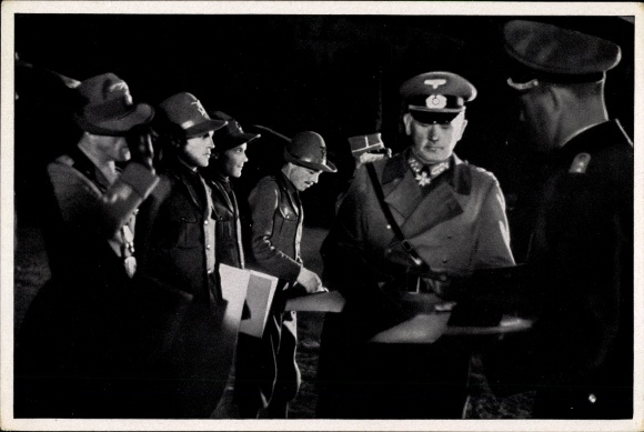 Sammelbild Olympia 1936, Generaloberst v. Blomberg, Siegerehrung Italienische Militärpatrouille