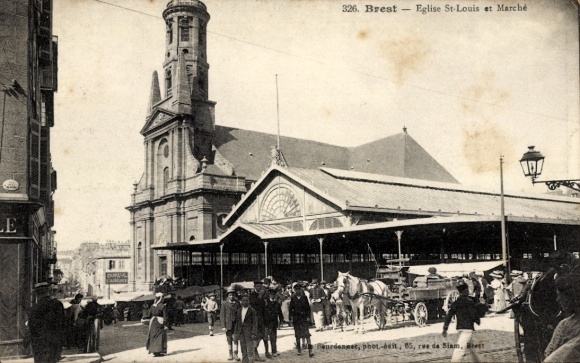 PC Brest Finistère, Eglise St-Louis, market, architecture, old