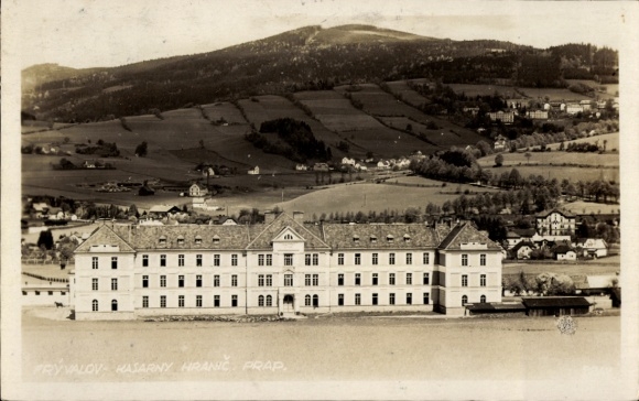 Photo Postcard Jeseník Frývaldov Freiwaldau Region Olomouc, barracks