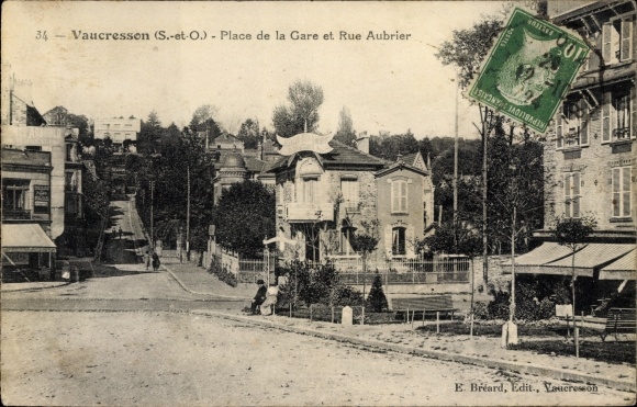 Ak Vaucresson Hauts de Seine, Place de la Gare et Rue Aubrier