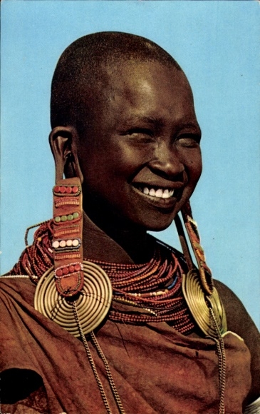 Postcard African woman in folk costume, African costume