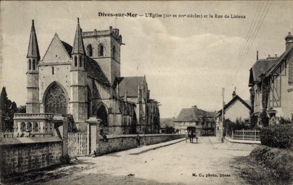 Ak Dives sur Mer Calvados, Eglise, Rue de Lisieux
