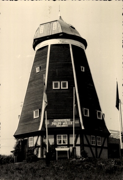 Postcard Röbel an der Müritz, Youth Hostel Philipp Müller, Windmill