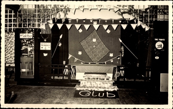 Photo Postcard Lüchow im Wendland?, Panther Club, tonics, sparkling wine bar, interior view