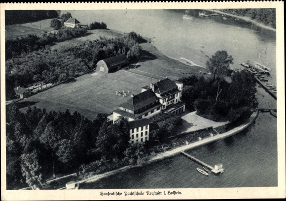 Ansichtkaart Neustadt in Holstein, Hanzejachtschool, luchtfoto