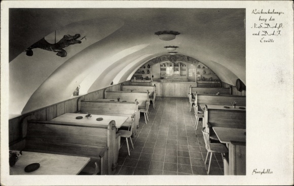 Postcard Erwitte NRW, Reichsschulungsburg of the NSDAP and DAF, castle cellar