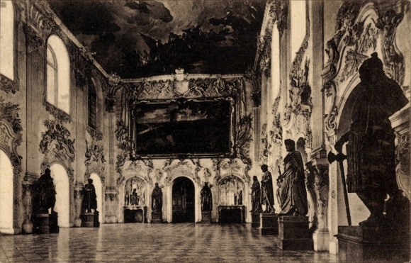 Ak Schleißheim in Oberbayern, Kgl. Schloss und Gemälde-Galerie, der Vorsaal