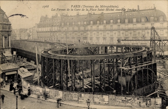 PC Paris VI., Metropolitain Works, The farms of the Place Saint Michel station