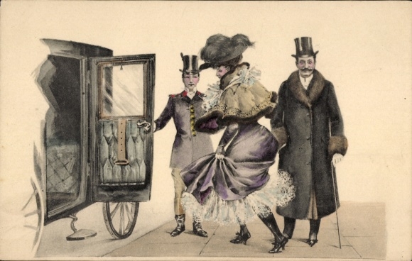 Postcard Elegant Lady and her Husband on the Way to the Theater