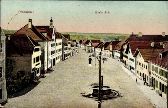 PC Ortenburg in Lower Bavaria, lot at the marketplace, fountain