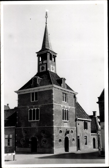 Photo Postcard Makkum Friesland, Waaggebouw, Waage