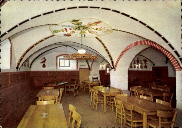 Ak Riedenburg im Altmühltal, Gaststätte Burgkeller, Schloss Rosenburg, Stimmungsvolles Restaurant